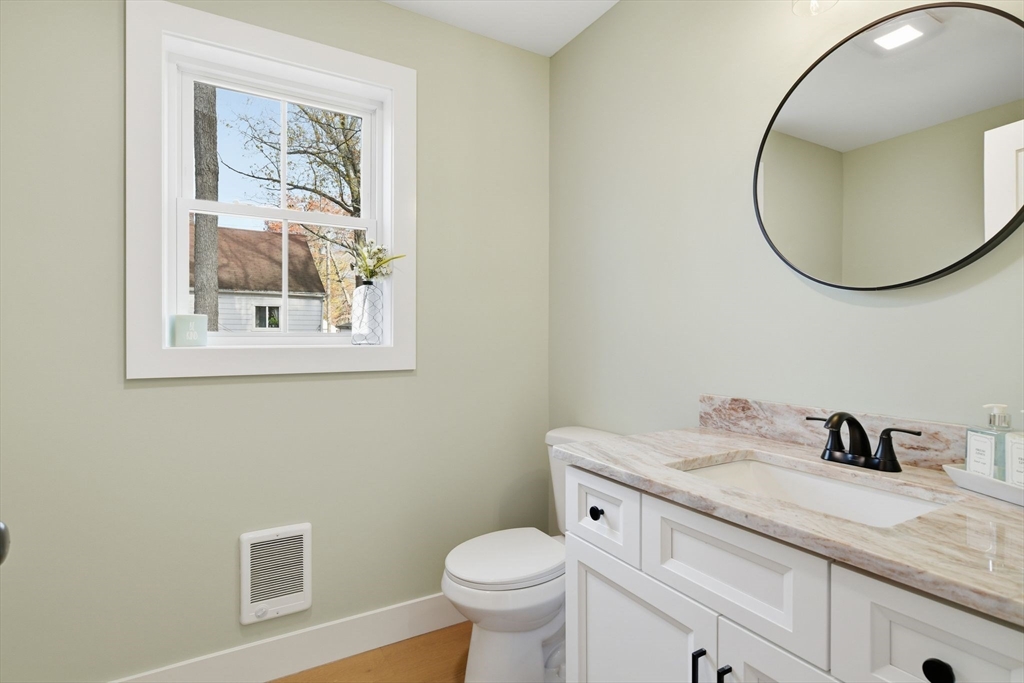 property viewer photo 23