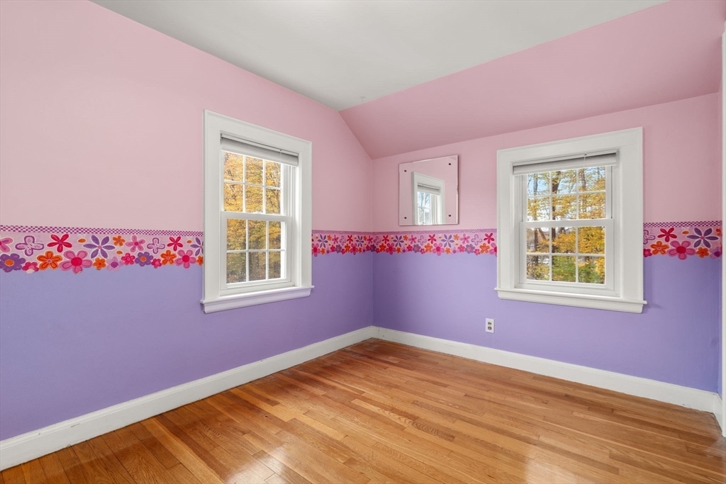 property viewer photo 14
