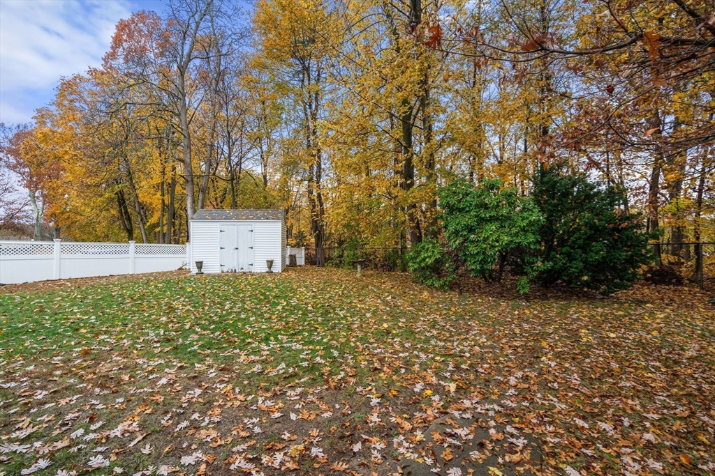 property viewer photo 18
