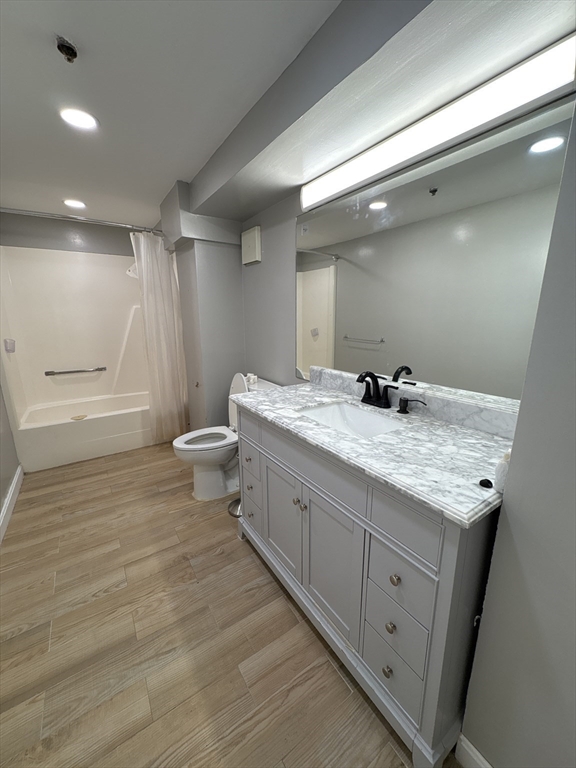property viewer photo 2
