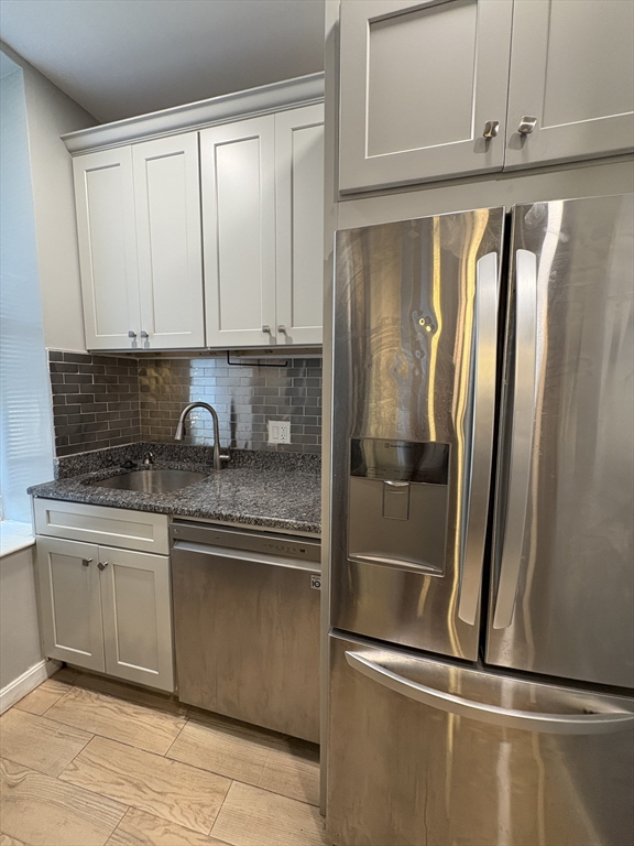 property viewer photo 8