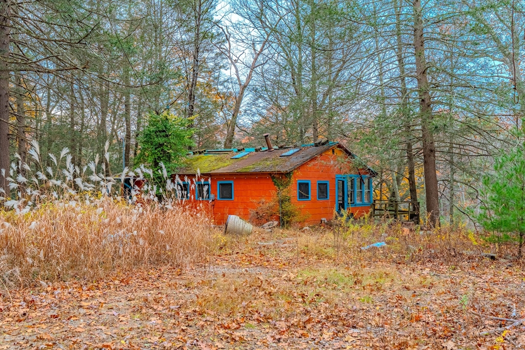 main property photo 19