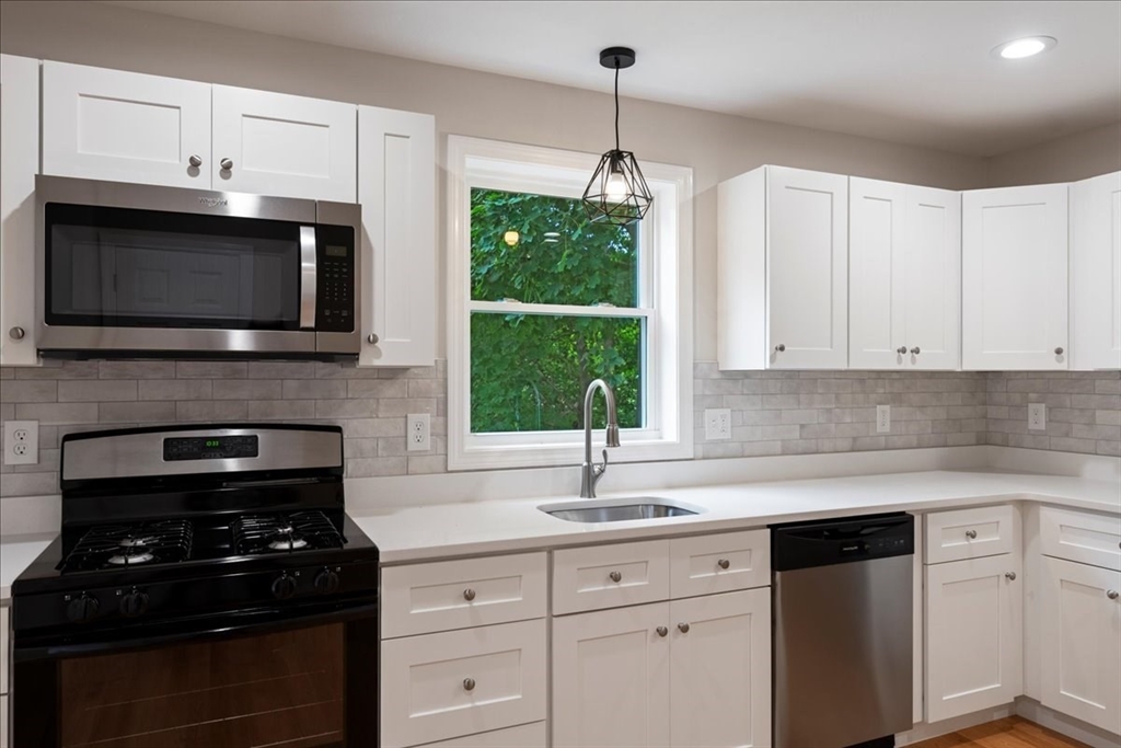property viewer photo 14