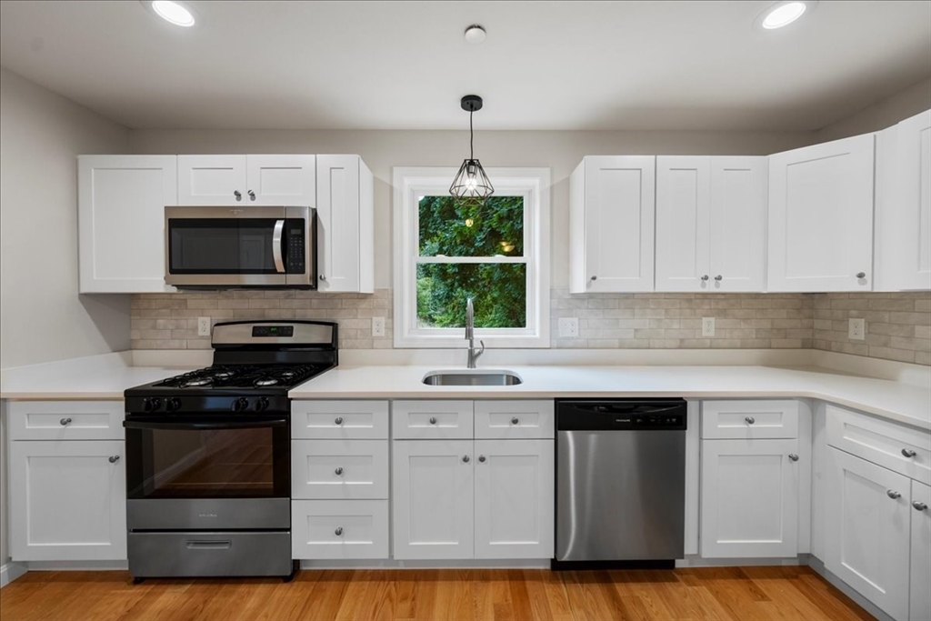property viewer photo 17