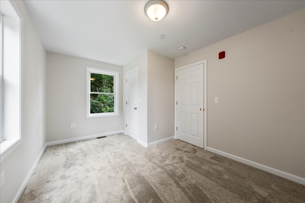 property viewer photo 23