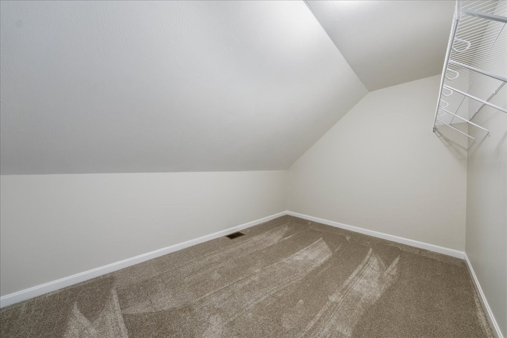 property viewer photo 27