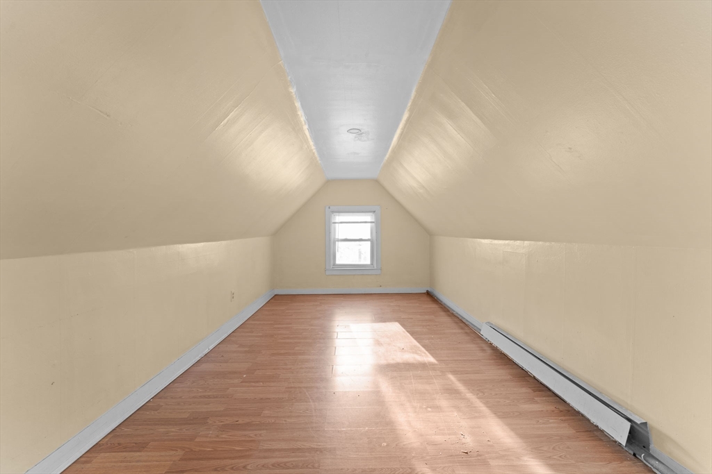 property viewer photo 13