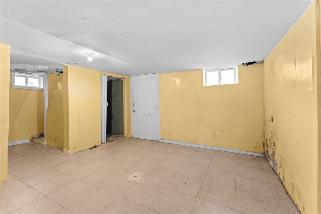 property viewer photo 17