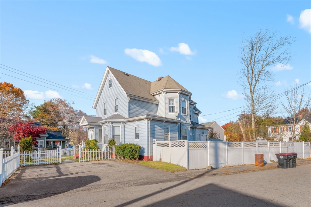 property viewer photo 2