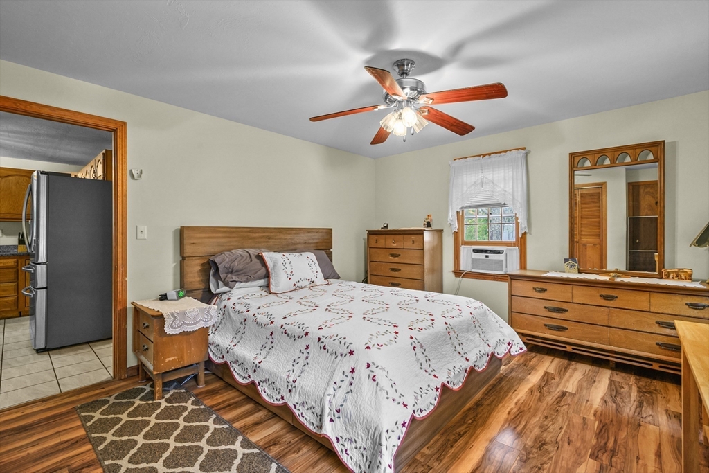 property viewer photo 13