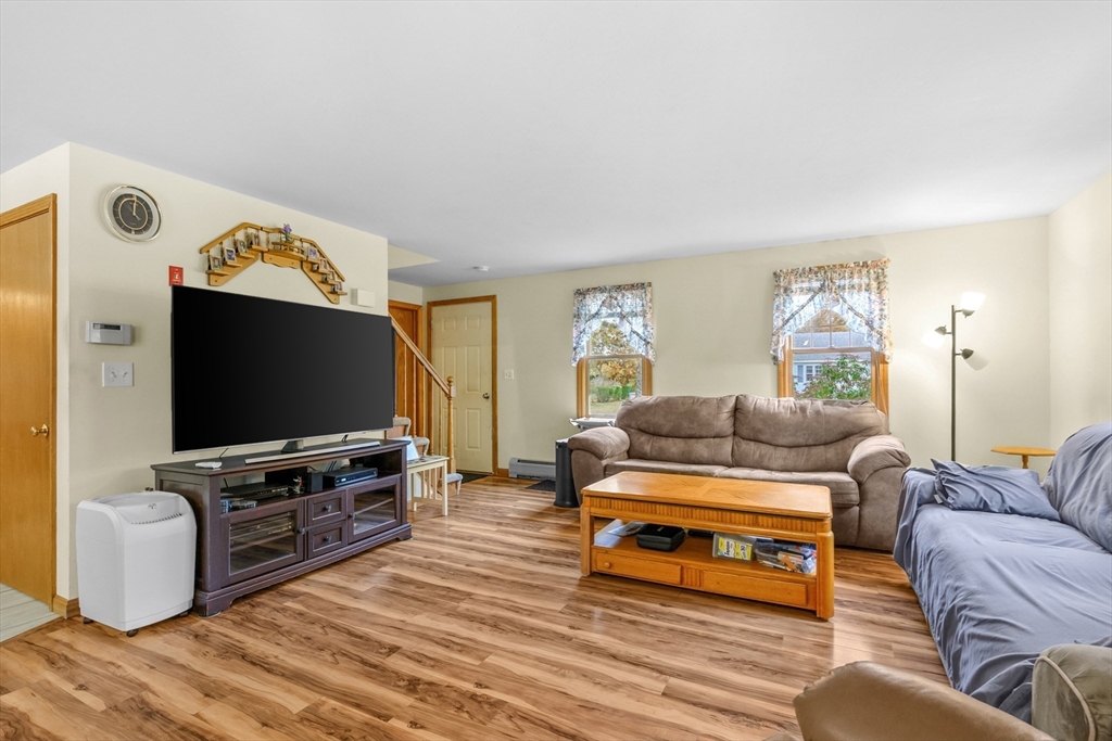 property viewer photo 5