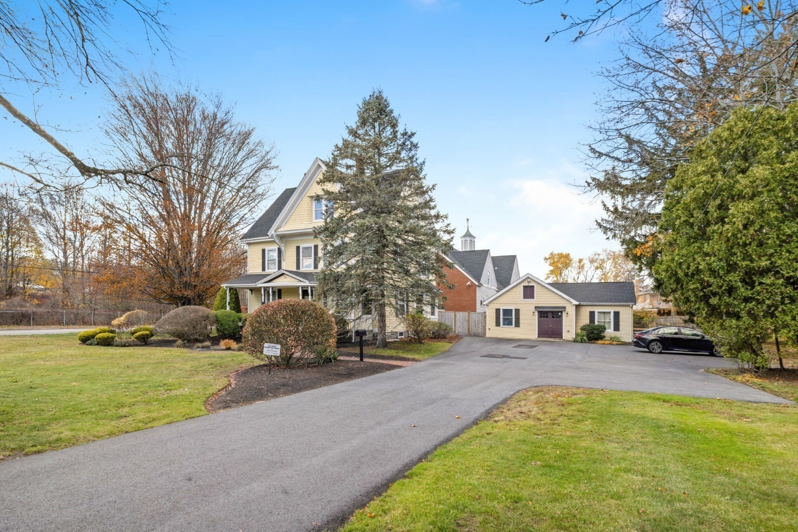 main property photo 2