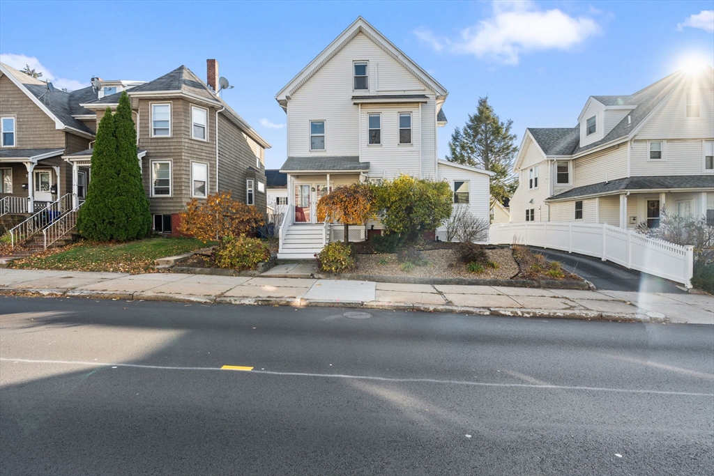 main property photo 0