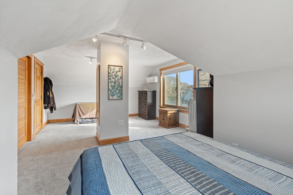 property viewer photo 24