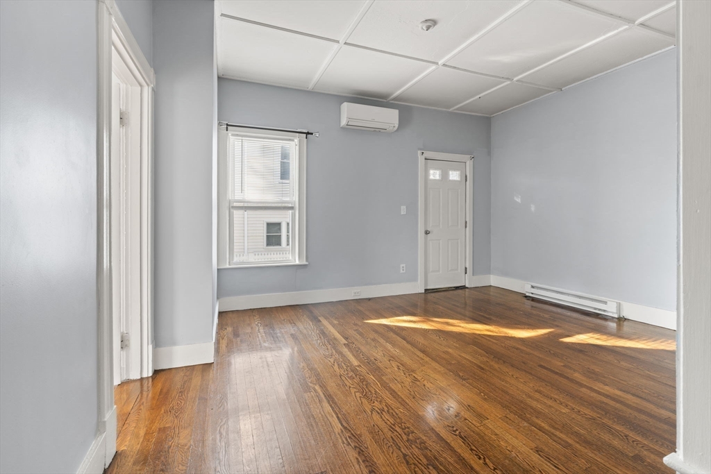 property viewer photo 32