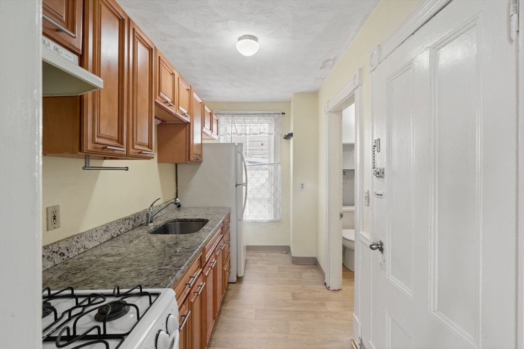 property viewer photo 37