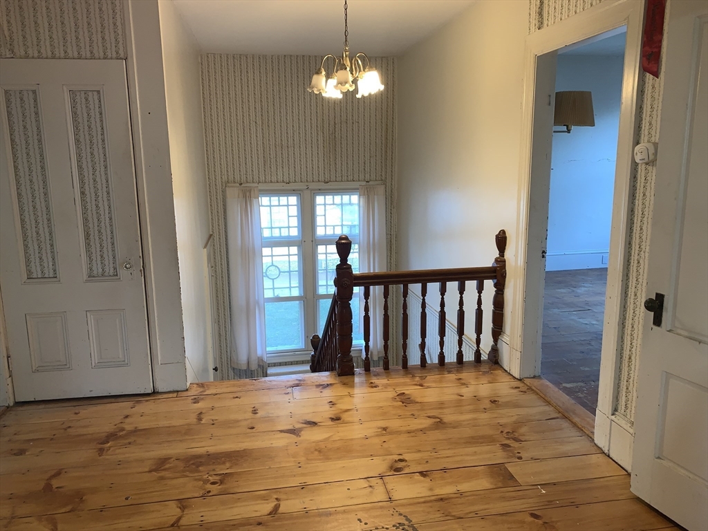 property viewer photo 18