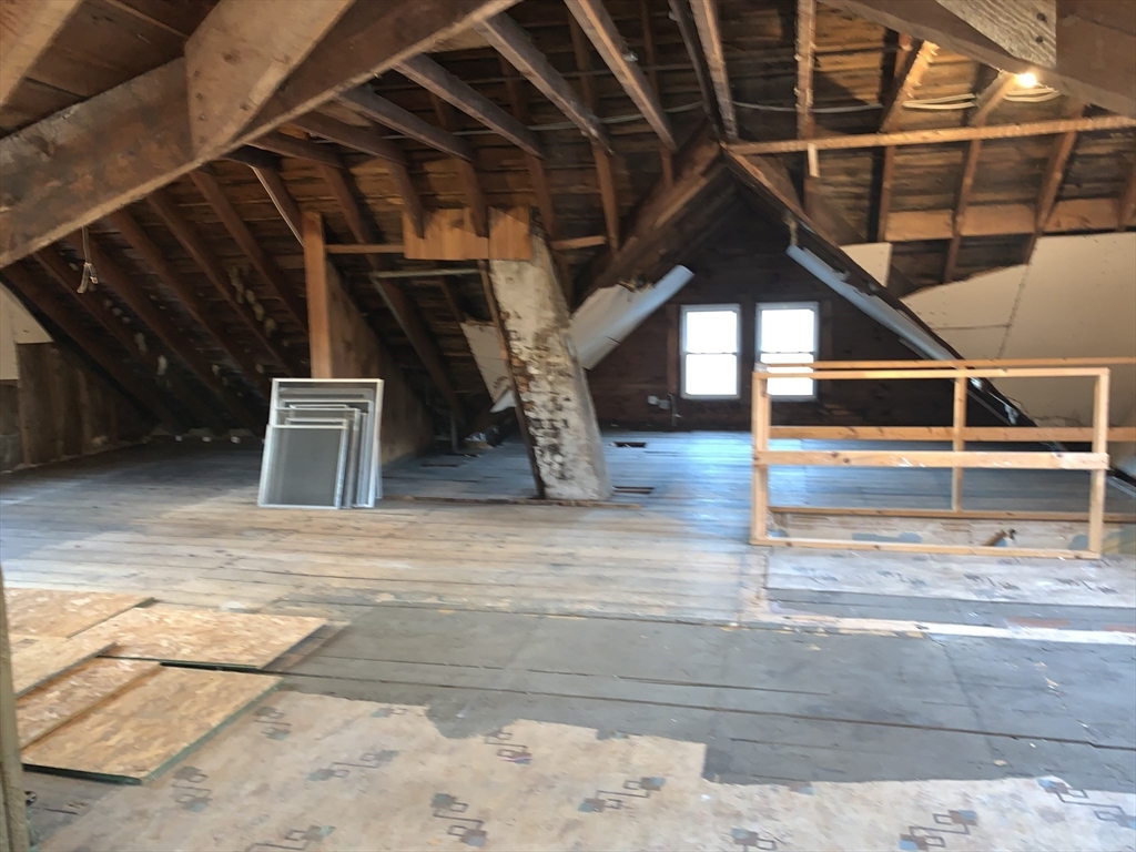 property viewer photo 27