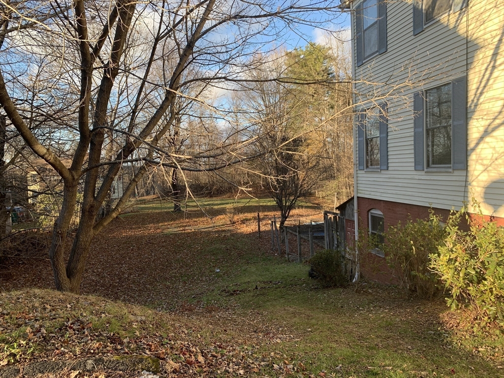 property viewer photo 4