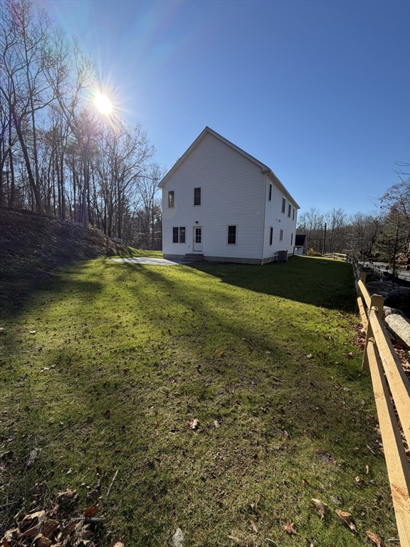 property viewer photo 3