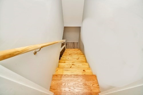 property viewer photo 24