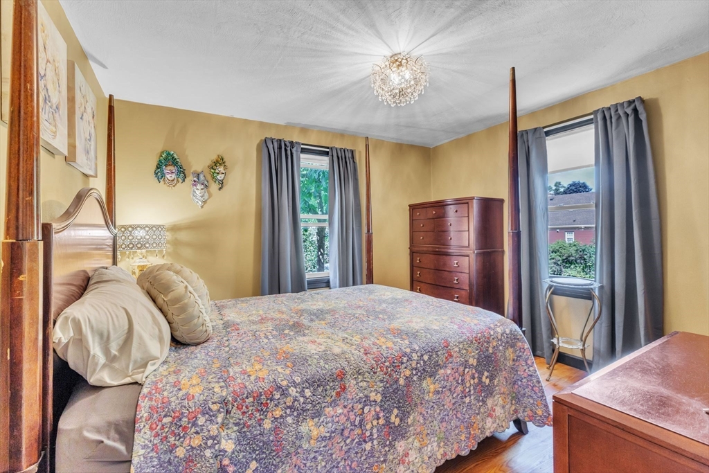property viewer photo 12