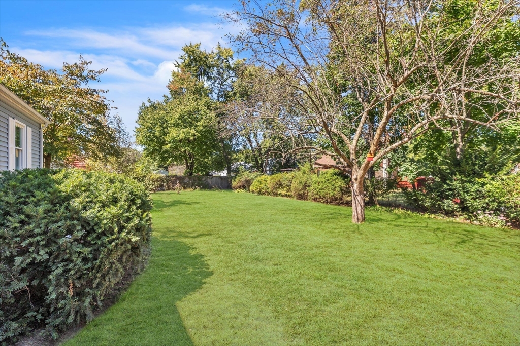 property viewer photo 25