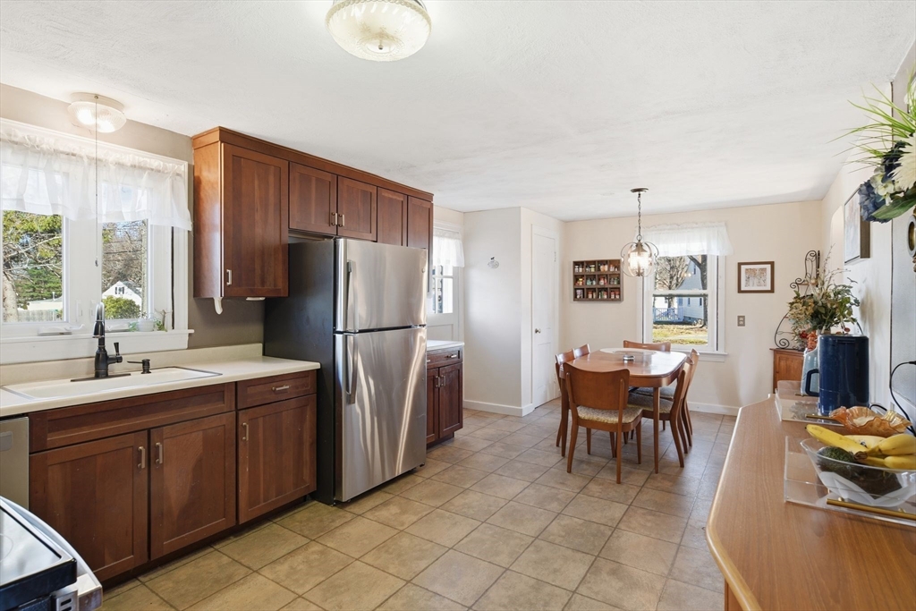 property viewer photo 4