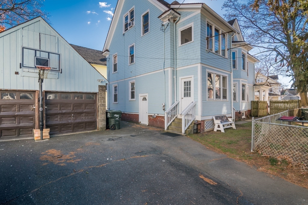 property viewer photo 1