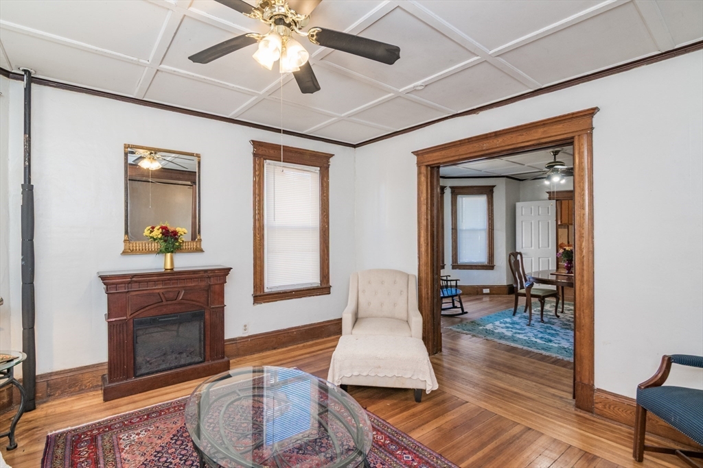 property viewer photo 12