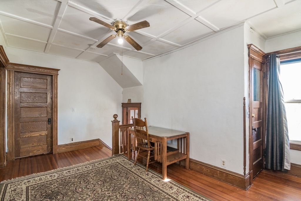 property viewer photo 25
