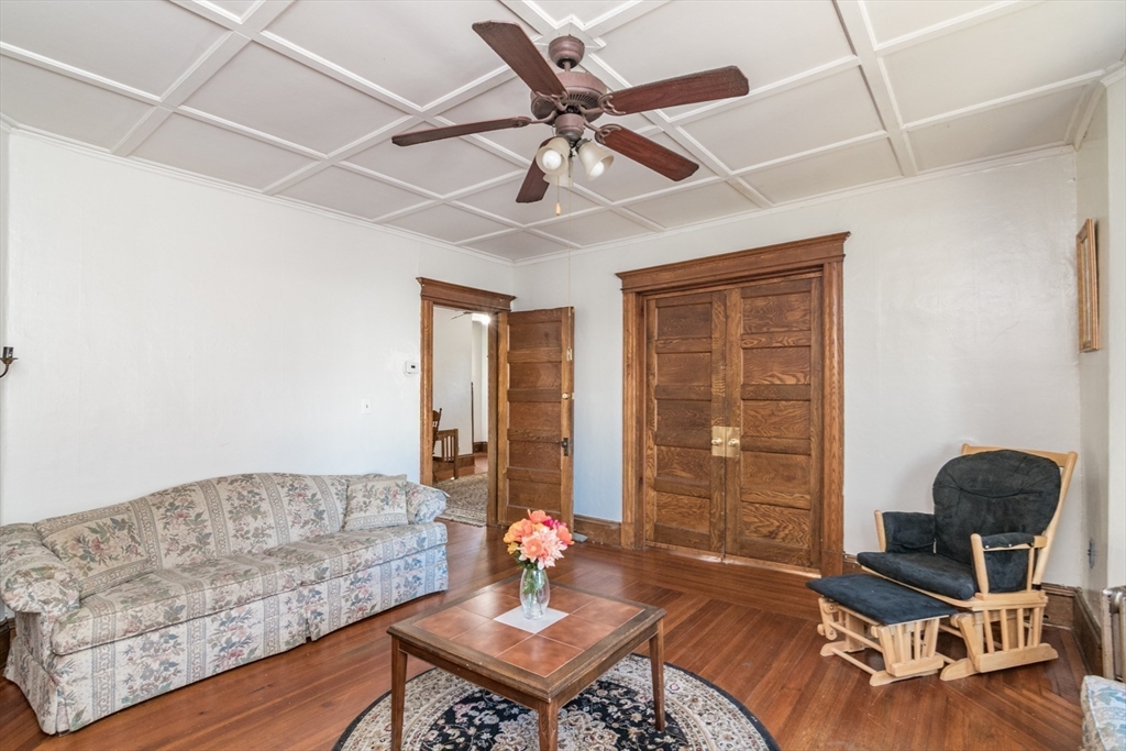 property viewer photo 27