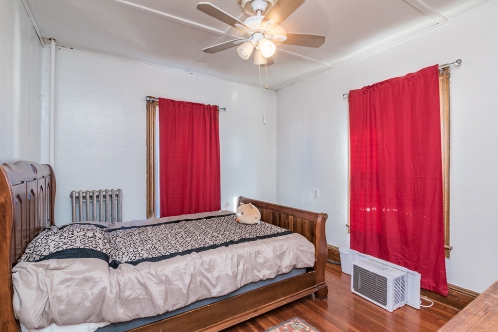 property viewer photo 36