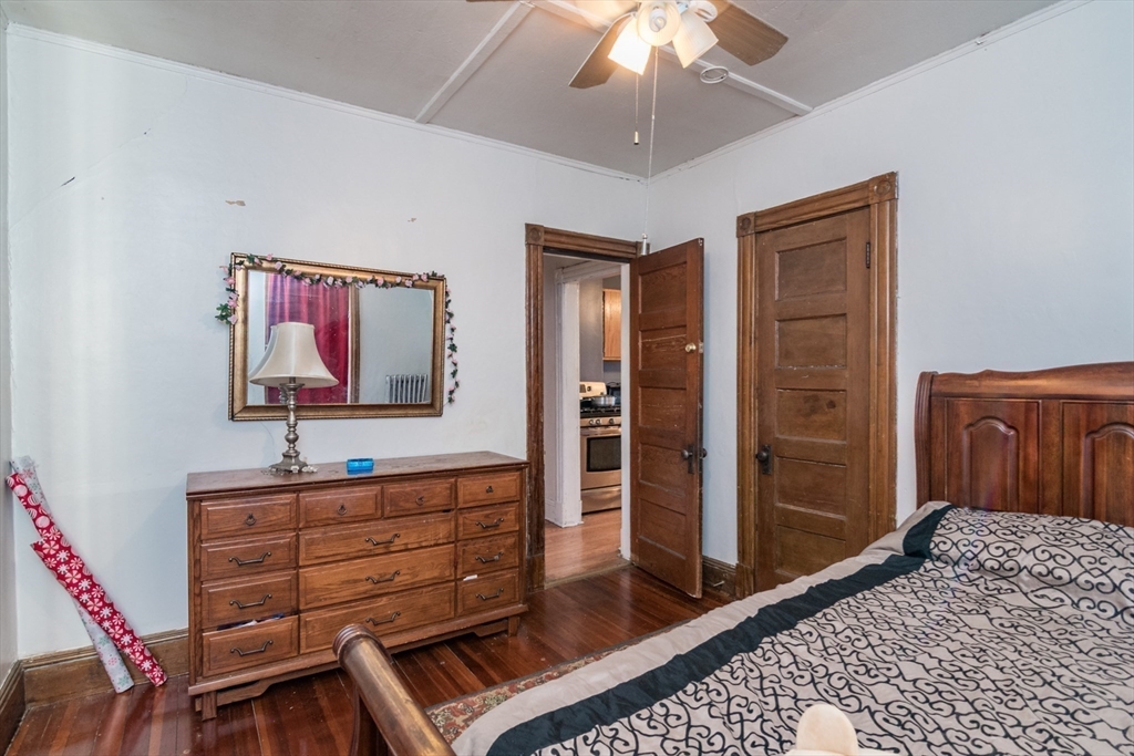property viewer photo 37