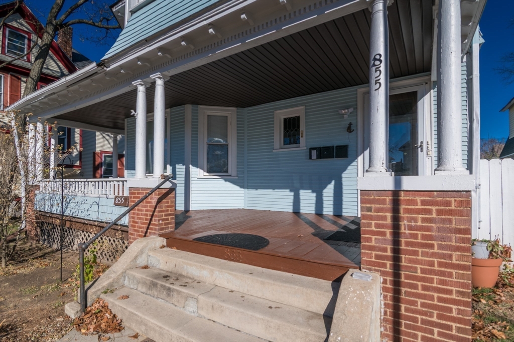 property viewer photo 6