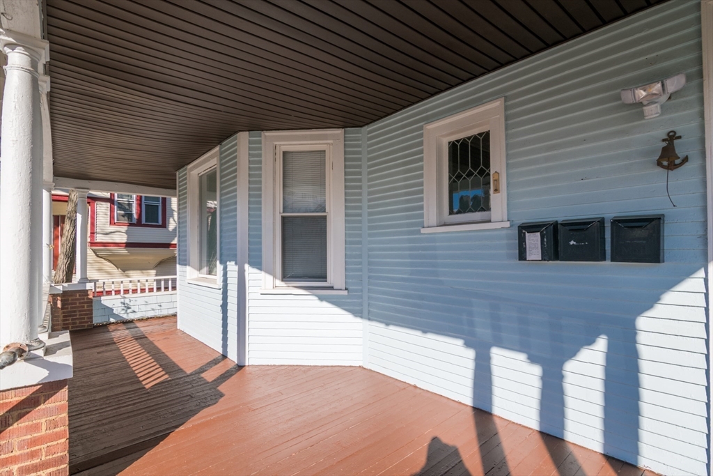 property viewer photo 7