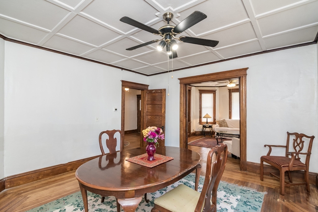 property viewer photo 9