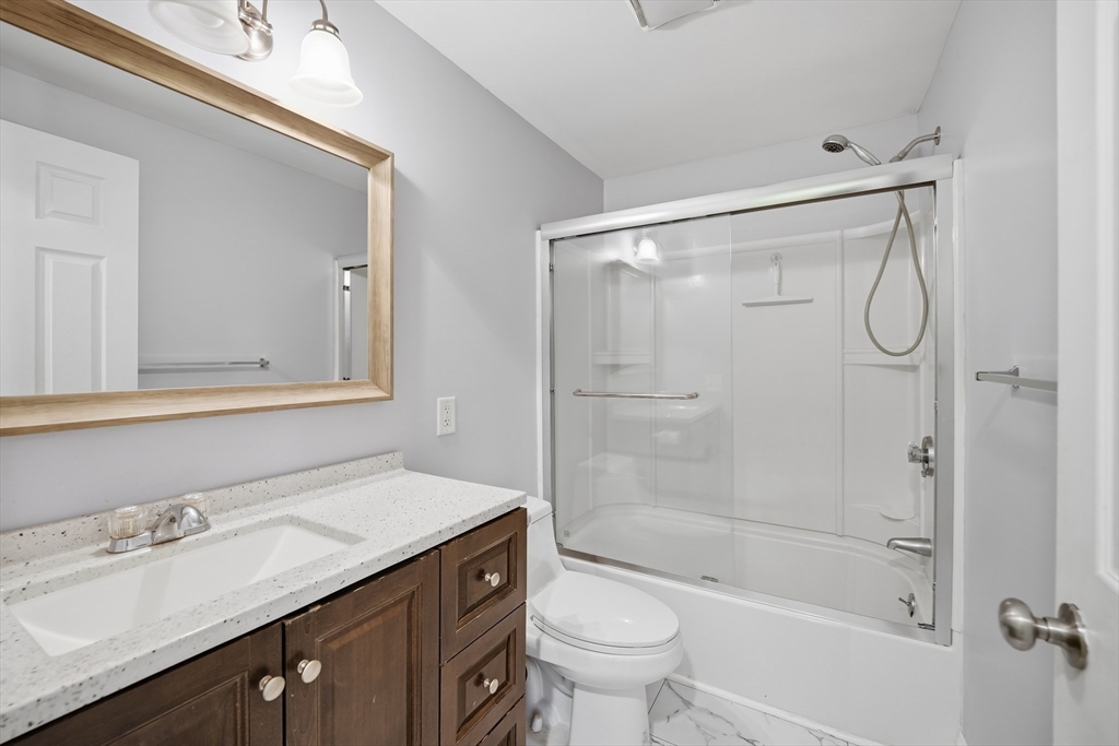 property viewer photo 16