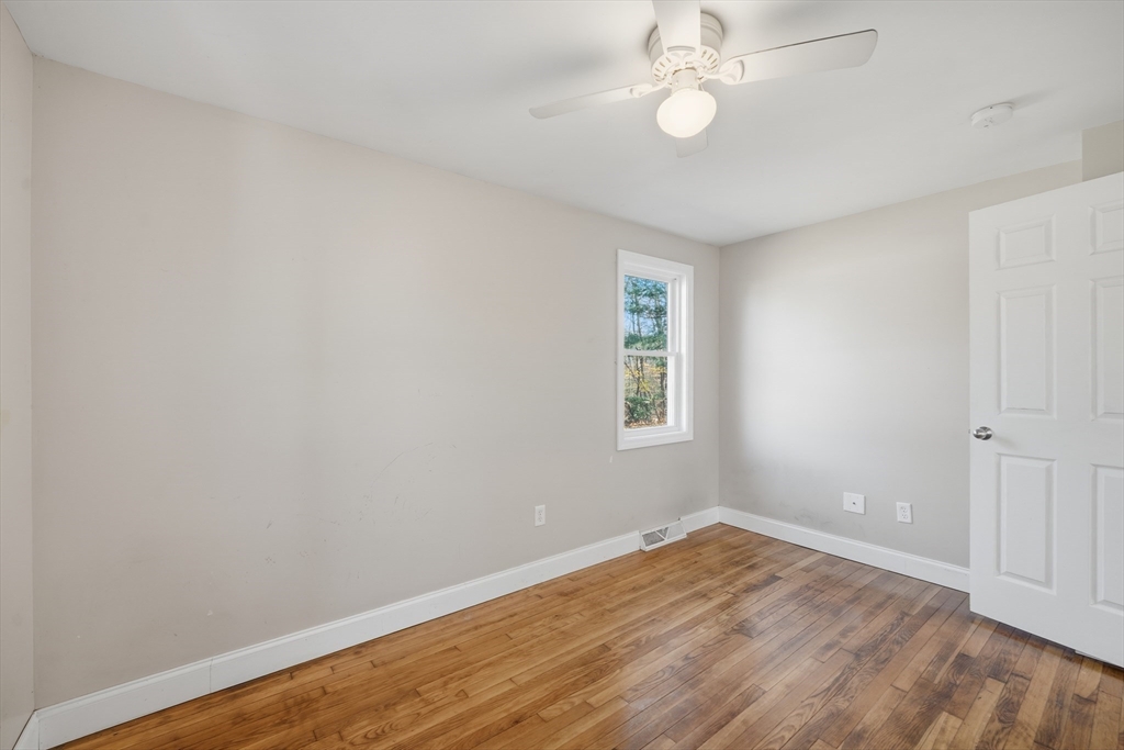 property viewer photo 22