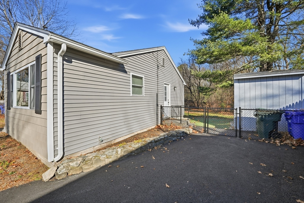 property viewer photo 24