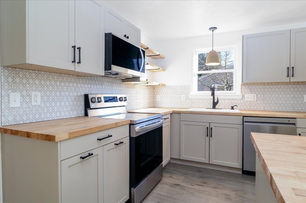property viewer photo 11