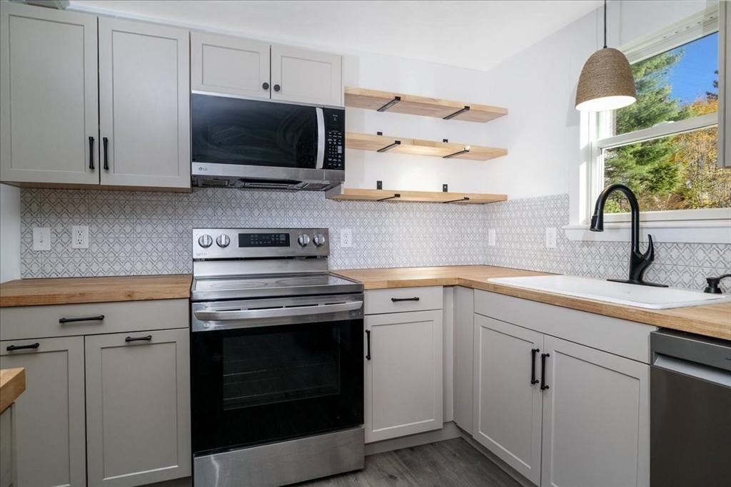 property viewer photo 13