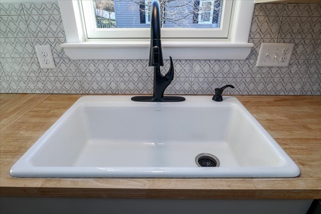 property viewer photo 14