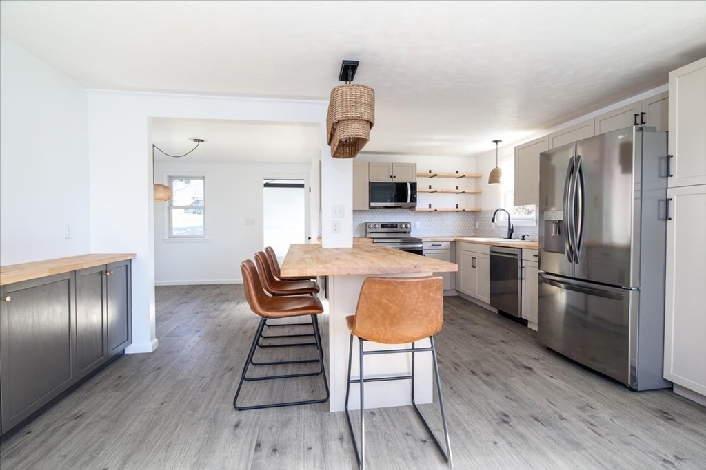 property viewer photo 2