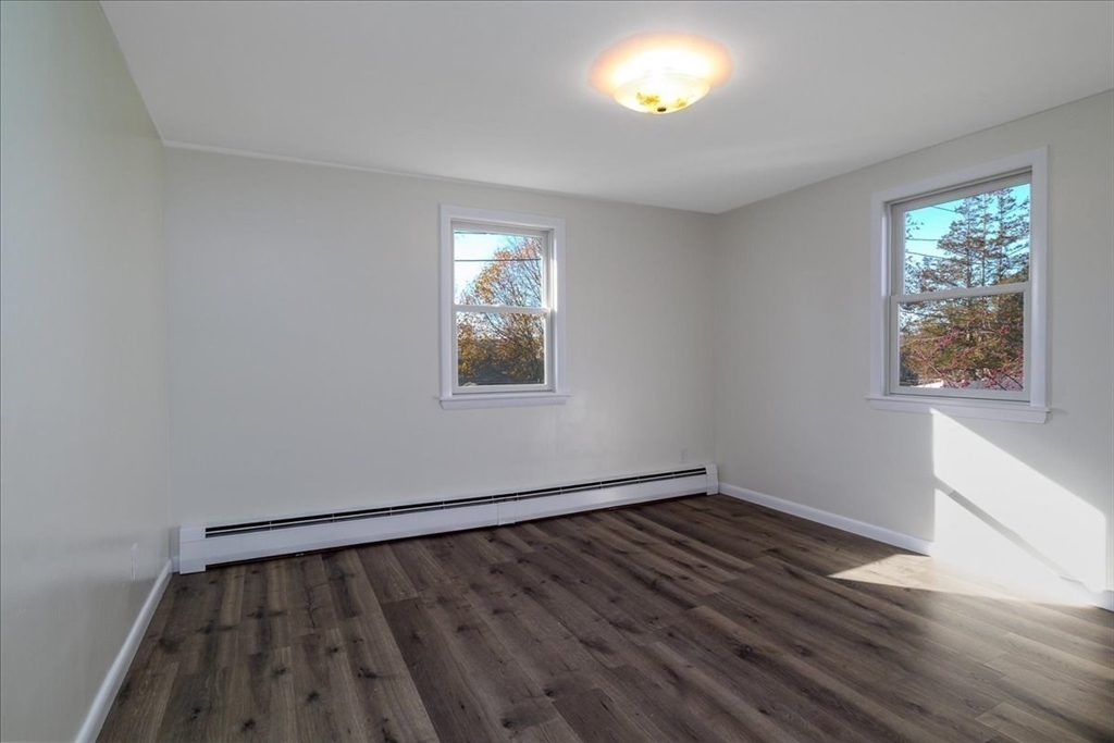 property viewer photo 27