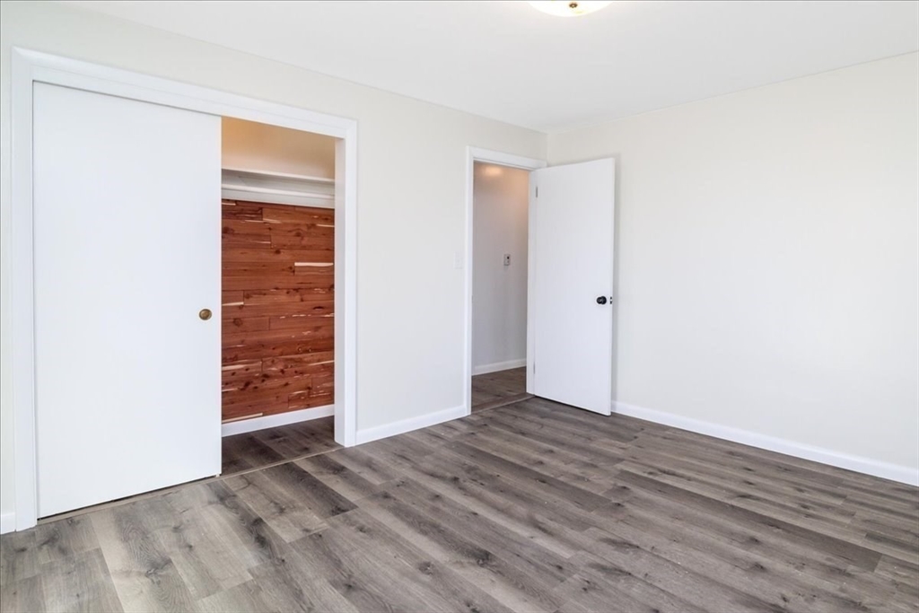 property viewer photo 28