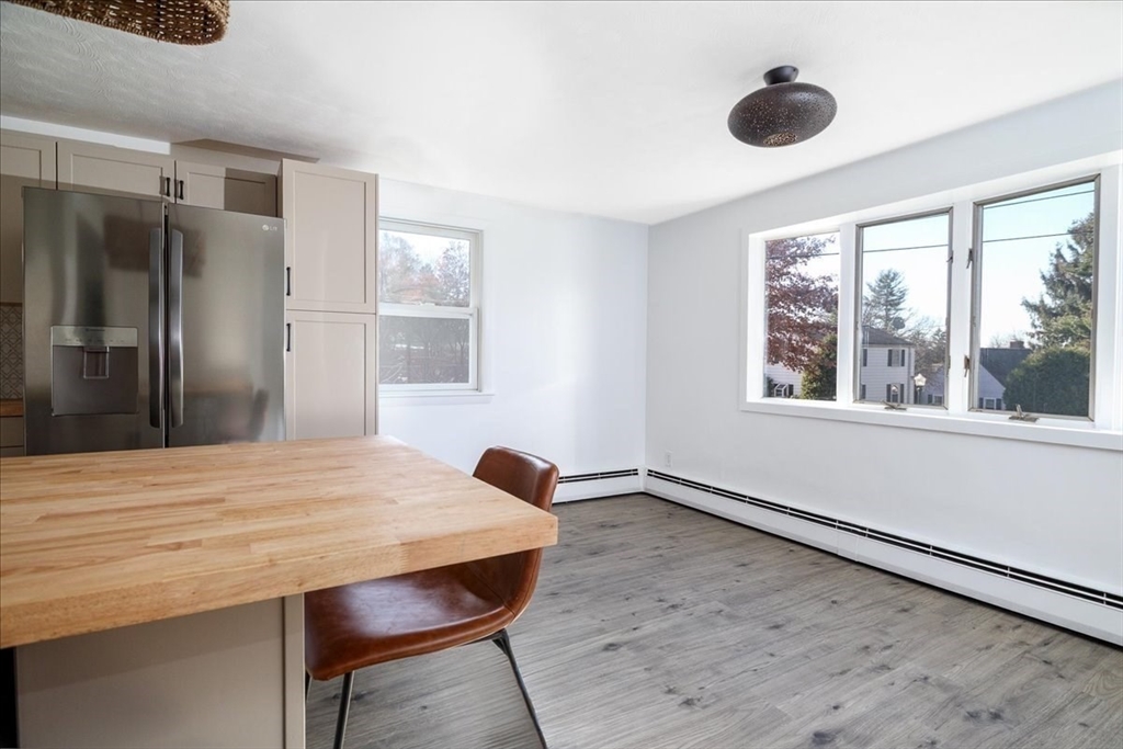 property viewer photo 3