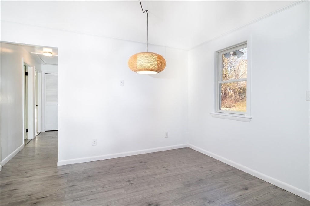 property viewer photo 9