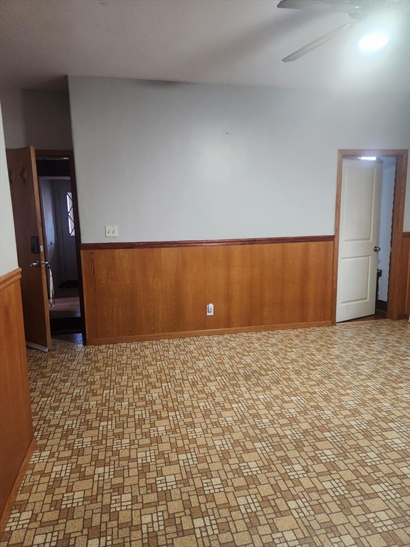 property viewer photo 4