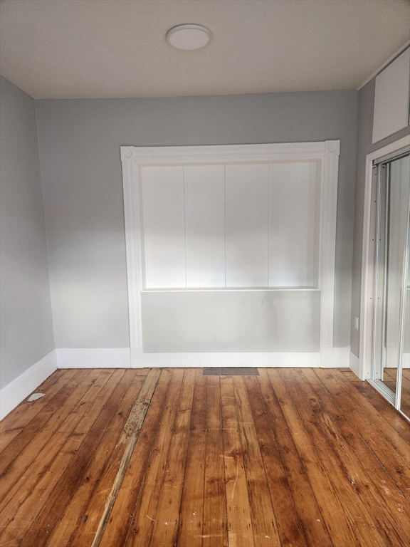 property viewer photo 9